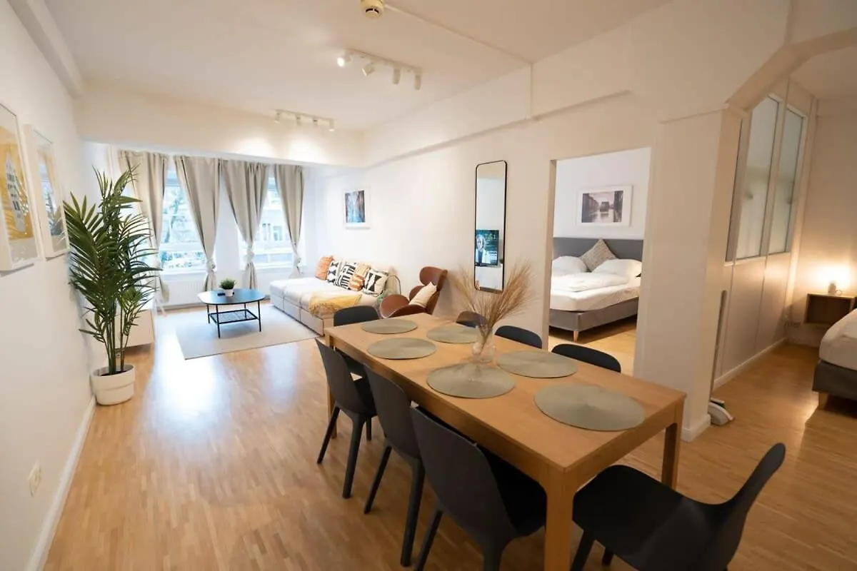 Hamburg City Center Apartment