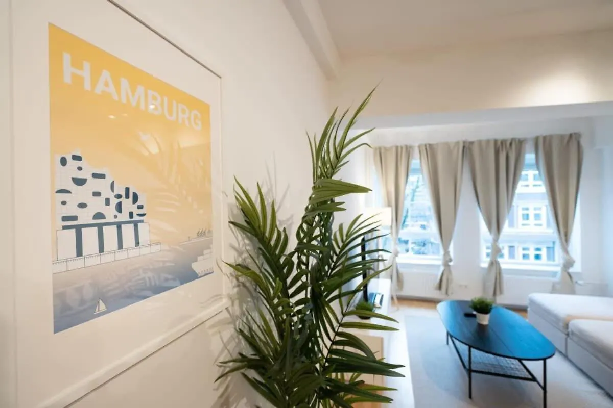 Hamburg City Center Apartment