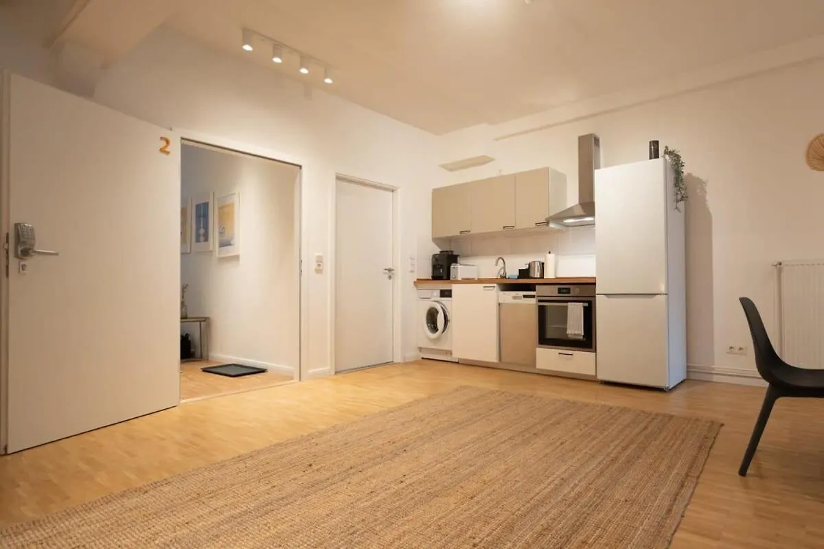 Hamburg City Center Apartment 0*,